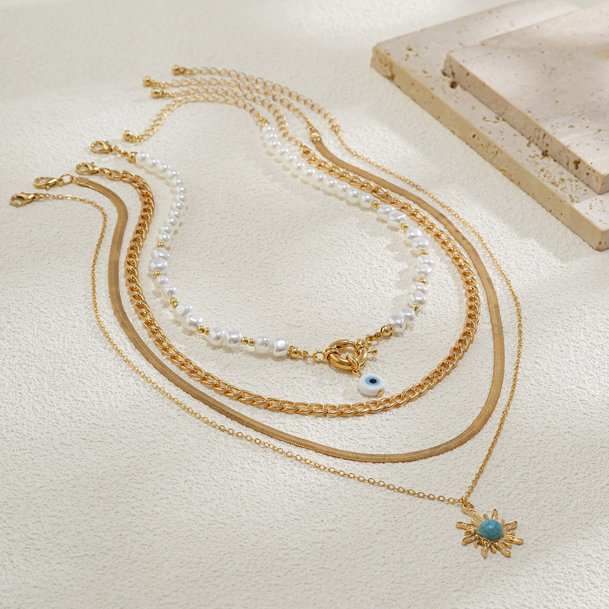 Ethnic Style Stringed Pearls Necklace