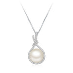 Natural Shell Pearls Pendant Necklace
